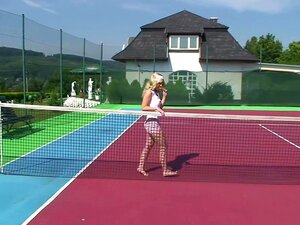 Exotische Pornodarstellerin in fabelhaftem Outdoor-,