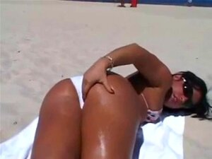 Monica Santhiago Strap-Typ