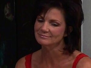 Genieße das verbotene Frucht des Liebens zwischen zwei Frauen. Sehe