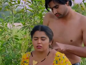 Big Boobs Bhabhi Ki Khet Me kI chuday. Big Boobs Bhabhi Ki Khet Me kI