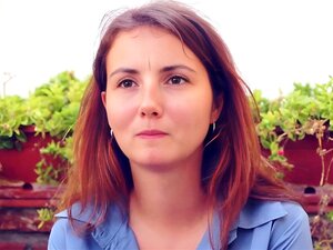 Amateur-Lesbenmädchen lassen sich ihre nassen Fickboxen lecken und