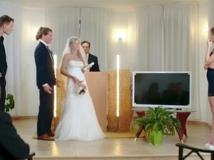 BRIDE4K. Fremdgehen für ein Vergnügen mit Olivia Sparkle