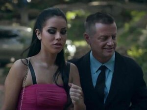 PURE Fetisch Escort Abased von Geschäftsleuten - Public Bang