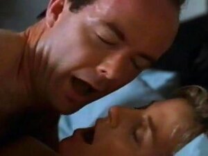 Elizabeth Morehead in Sand Trap (1998), Nadat ze het slachtoffer is