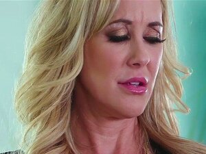 Girlsway Brandi Love & Nicole Anistons lesbisches Machtspiel!