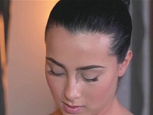 Eurooppalainen lesbomassaaži ja suuseksiä