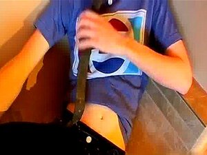 Schwulen-Video Jase Bionix ist ein verrückter Kerl, der immer bereit