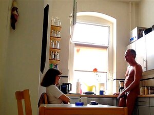 Teil 2 nackter Wichs-Exhibitionist wichsen. Teil 2 Amateur-nackter