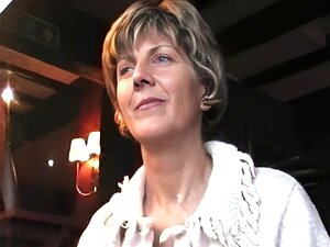 Sara, speist aus