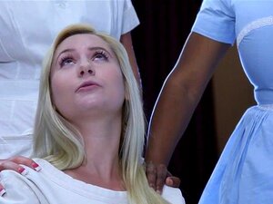 Hete milf schaar schatje. Heet milf schaar schattigheid na het likken