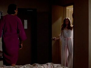 Kimberly McArthur, Jennifer Jason Leigh für Easy Money