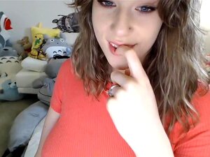 Fabelhaftes Amateurvideo mit College, großen Titten-Szenen,