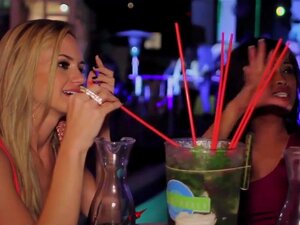 DAS WILDE LEBEN: MIAMI, Staffel #1 Ep.8, Die Reunion-Show. Die vier