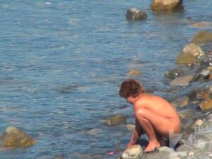 Plage déshabillée 16, 3 alliés d'un voyeur nu sur la plage