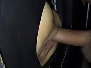 Gloryhole Fun (von der anderen Seite)