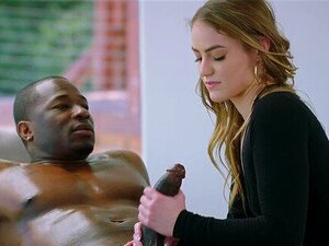 SCHWARZ diese PAWG Masseuse hat nicht erwartet, ihren schwarzen Kunden