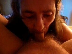 Uživajte u najvećem zadovoljstvu dok ovaj zavodljivi MILF koristi