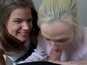 Schöne Schülerin tut alles für Geld