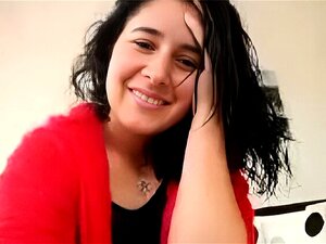 Erlebe puren Genuss, wenn eine verführerische türkische MILF sich
