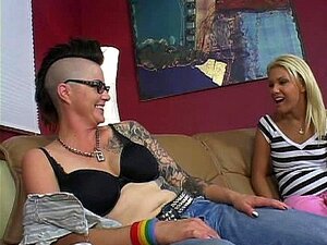 Pikkuinen naidaan tatuoidun äidin toimesta