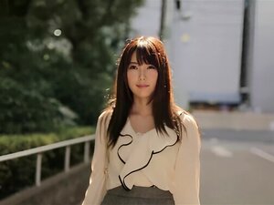 7 Sessi X 4 Ore - Intro con Yui Hatano