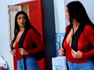 Babe Got Boobs - Violet Myers Lucas Frost