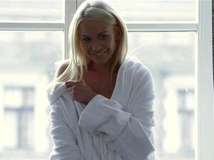21Sextury XXX Video: Sanft, Diese Liebe war sanft zwischen ihnen,