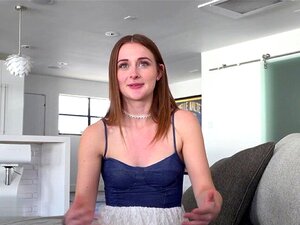 Kleine Titten Pornostar-Casting mit Facial. Doppel-Anal, hart ficken
