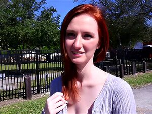 TittyAttack Natürlich busty skinny sommersprossiger Ingwer