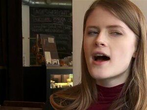 :) Erstes Mal auf Video - Wunderschöne Blondine mit erstaunlichen