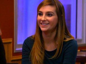 Amateurpaar auf der Suche nach einem Dreier und sie finden eine heiße