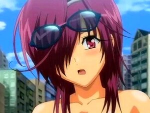 Rothaarige Hentai-Süße leckt Schwanz. Rothaarige HentAI-Süße