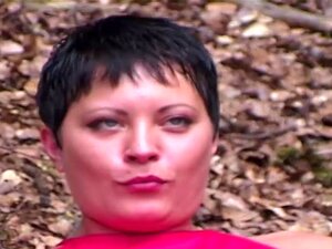 Bösartiges britisches Paar hat Sex im Freien, Ein amoralisches Paar