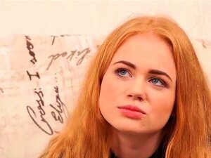 Debt4k. Sexy Rothaarige Rose Wild zahlt für neuen Fernseher