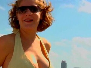 Alastomuutta ja seksiä rahasta 15