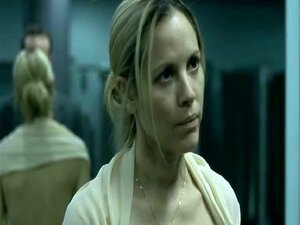 Maria Bello - Nancy herunterladen. Maria Bello - Nancy herunterladen