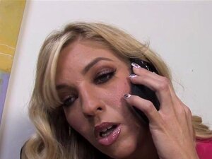 Mom Jordan Kingsley probiert Tina Doves schwarzen Freund aus, Mom