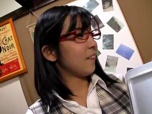 L'incroyable pute japonaise Hina Kohinata dans un couple exotique,