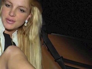 Viele Prominente, darunter auch Brittney Spears, wurden auf Band