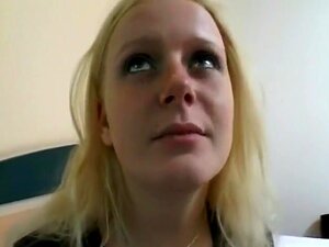 Billiges Motel - geile Blondine, die naive Blondine trifft wirklich