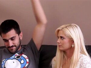 DADDY4K. Schöne Tussi wollte alten Schwanz in ihrer Fotze schmecken