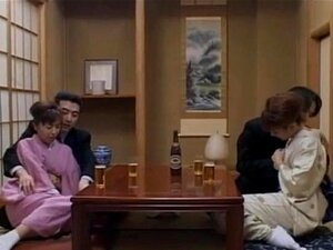 Milf lämmittää, Mio Okazaki, nauttii villistä panosta