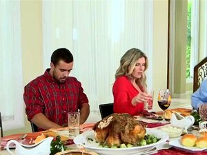 Die schmutzige Sydney Cole und ihre Stiefmutter Cory Chase teilen sich