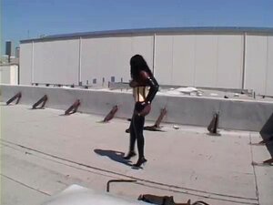 Schwarzes Mädchen Jada Fire erlebt Hardcore-Sex mit einem weißen