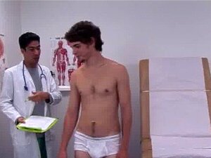 Sexy gay Arrivando di lato, ha preso qualcosa ed è allora che