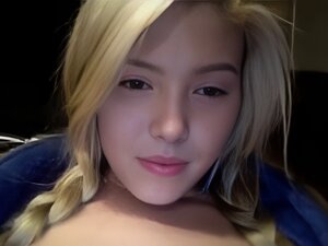 Erregte deutsche Amateurin Hussy. Intensiver deutscher Amateur-Tramp